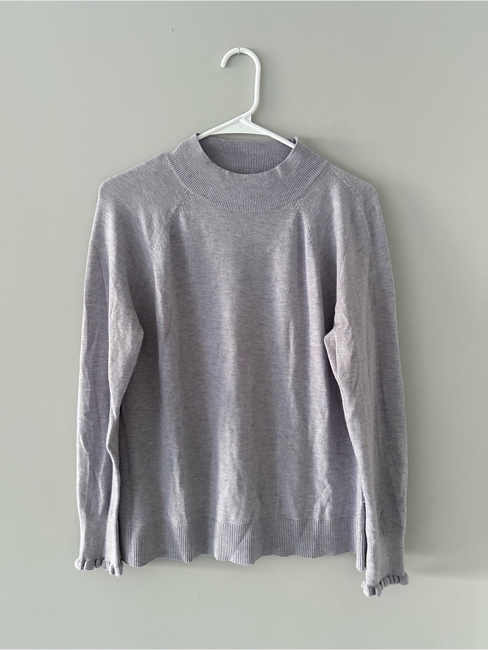 LOFT Women's Light Blue Sweater